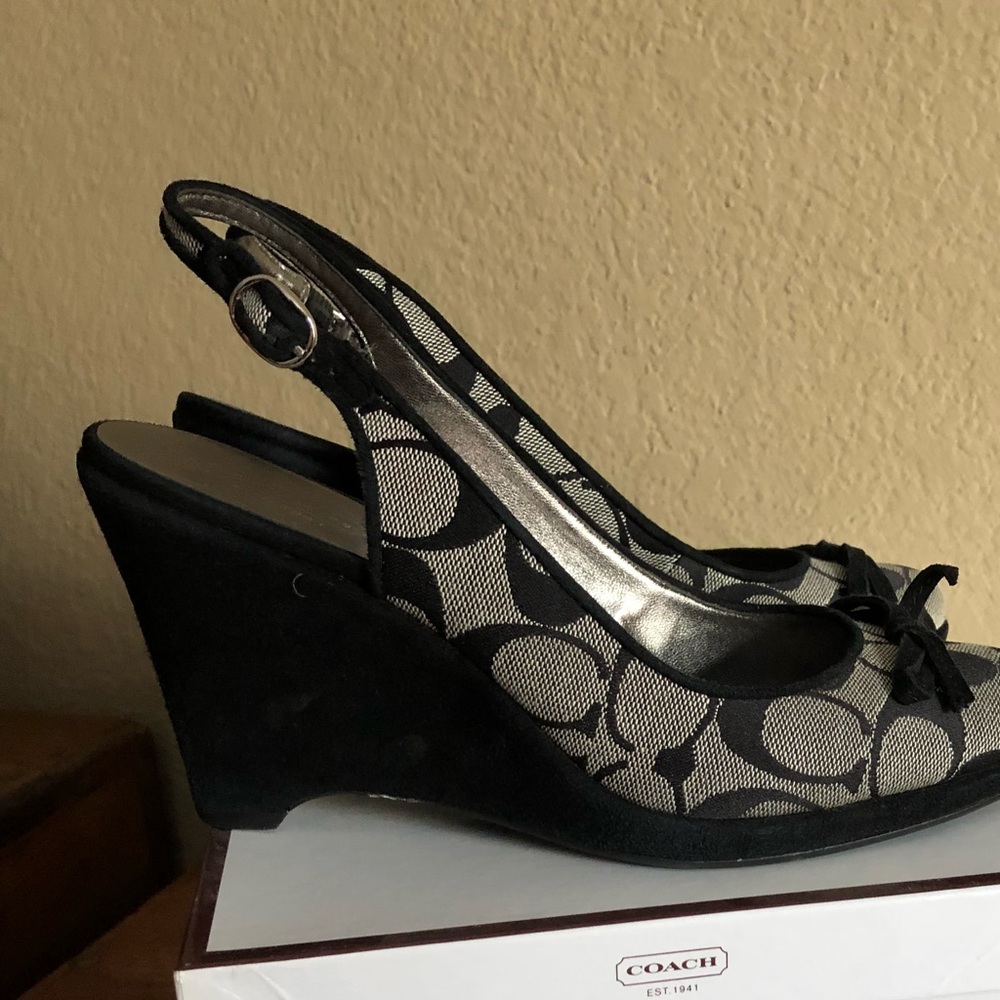 Coach Wedges