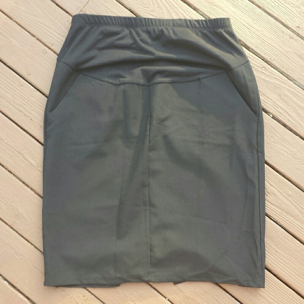 Black maternity pencil skirt full panel