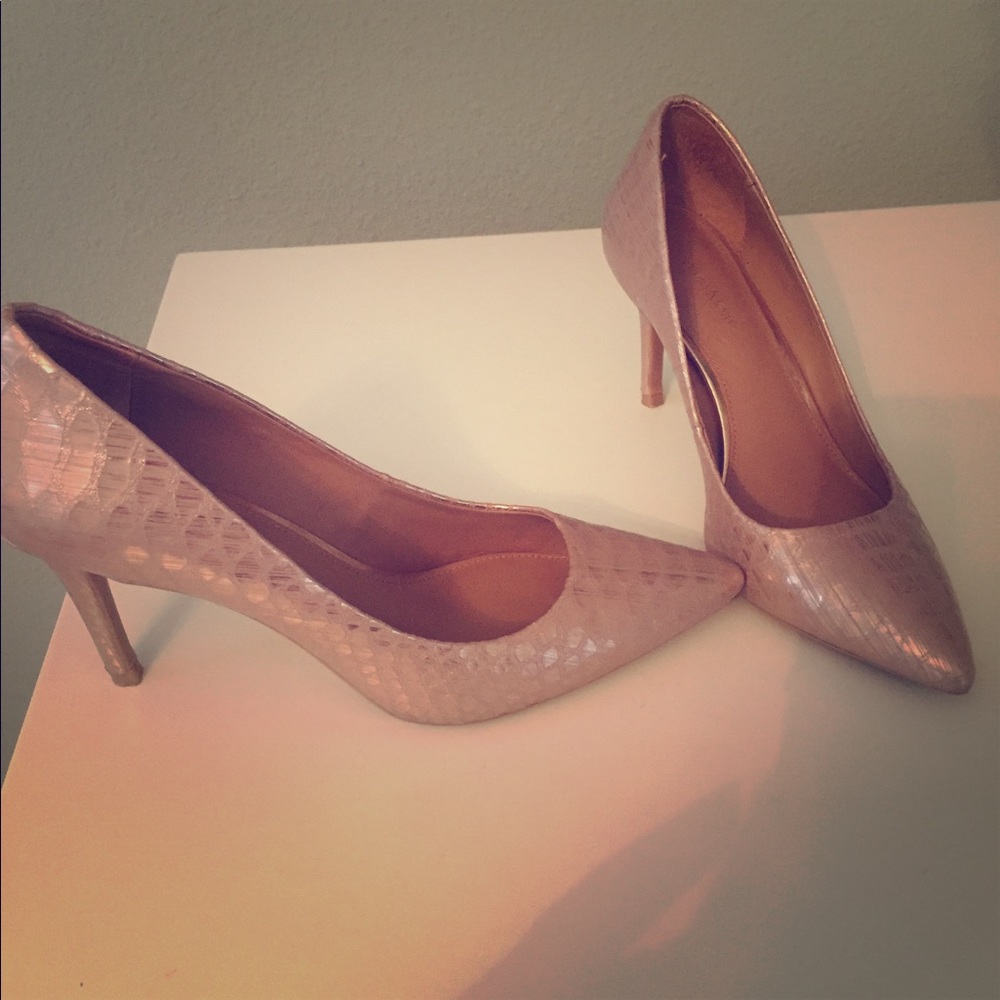 Rose Gold Pumps