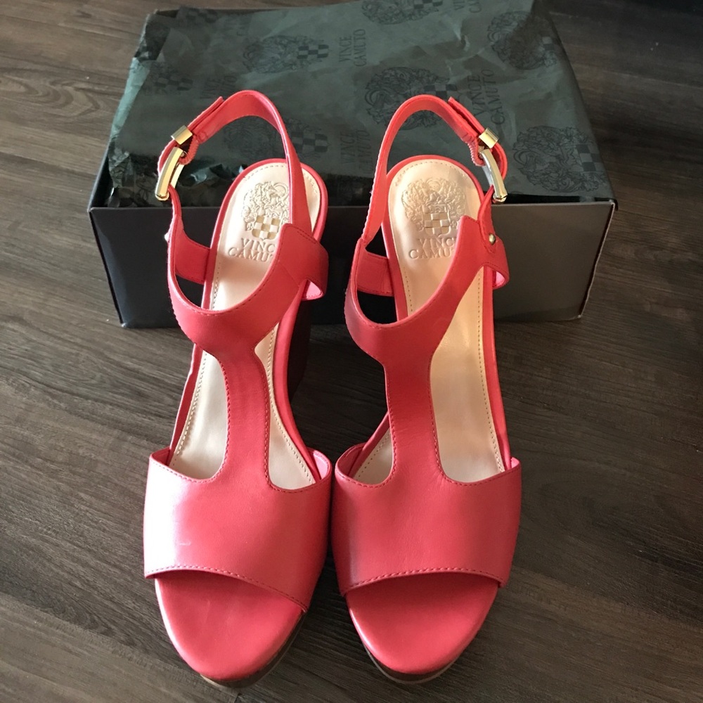 Vince Camuto wedge Sandals