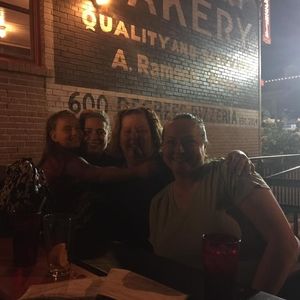 Meet your Posher, Pamela