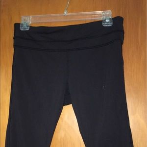 LULU mesh side leggings!