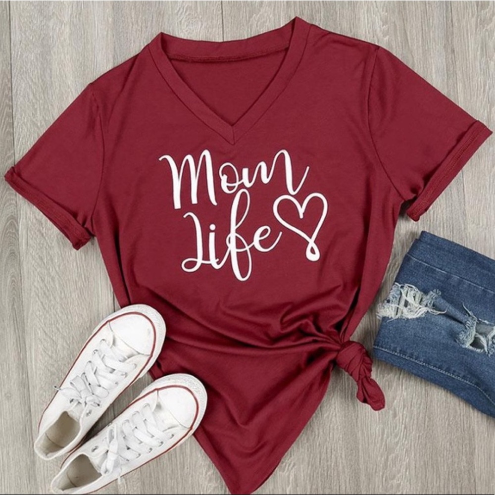 "Mom Life" T-shirt