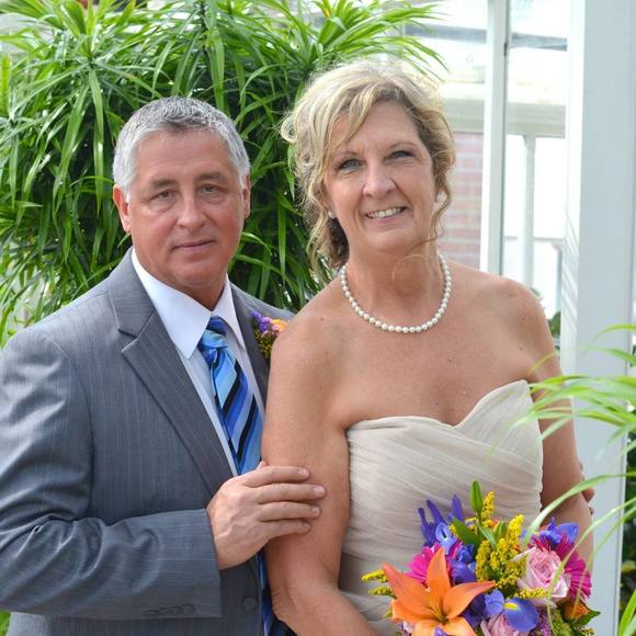 Meet your Posher, Cheryl - Picture 1 of 1