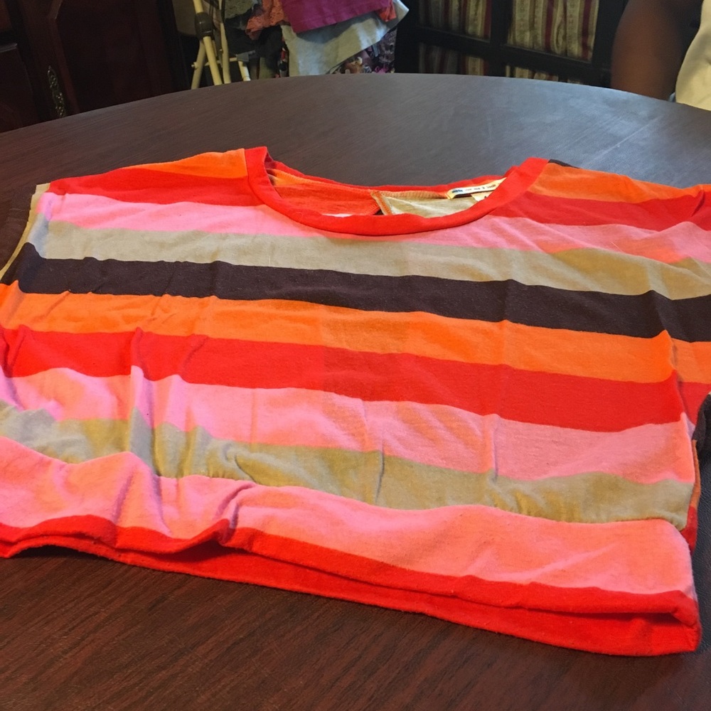 Multi color cropped top