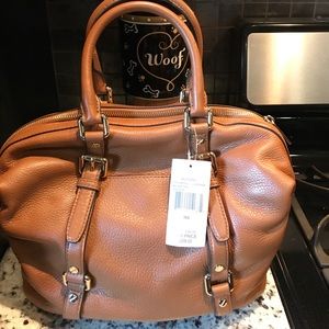 NWT-medium Michael Kors-NEVER USED