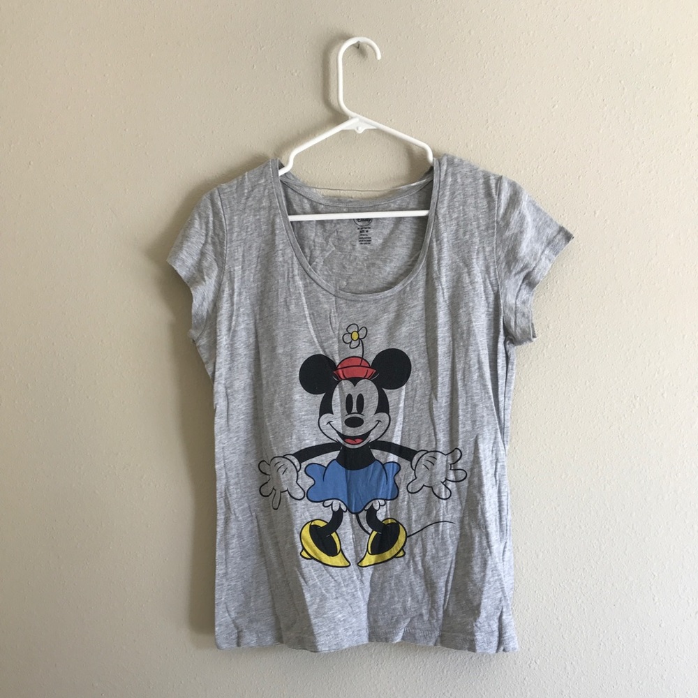 Minnie Mouse shirt