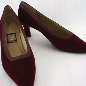 Nina Burgundy Red Velvet 9M Pump Heels Nina Burgundy Red Velvet 9M Pump Heels