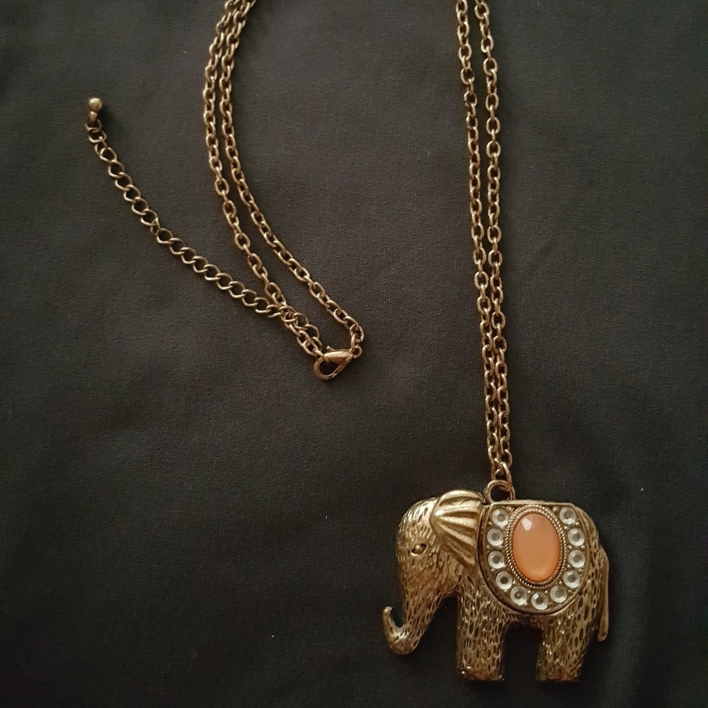 🎃 ELEPHANT Necklace