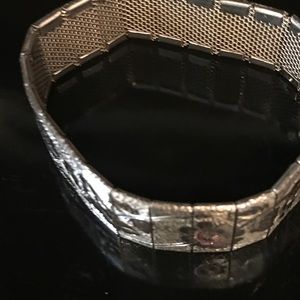 A vintage bracelet it's beautiful etched pictures A vintage bracelet it's beautiful etched pictures