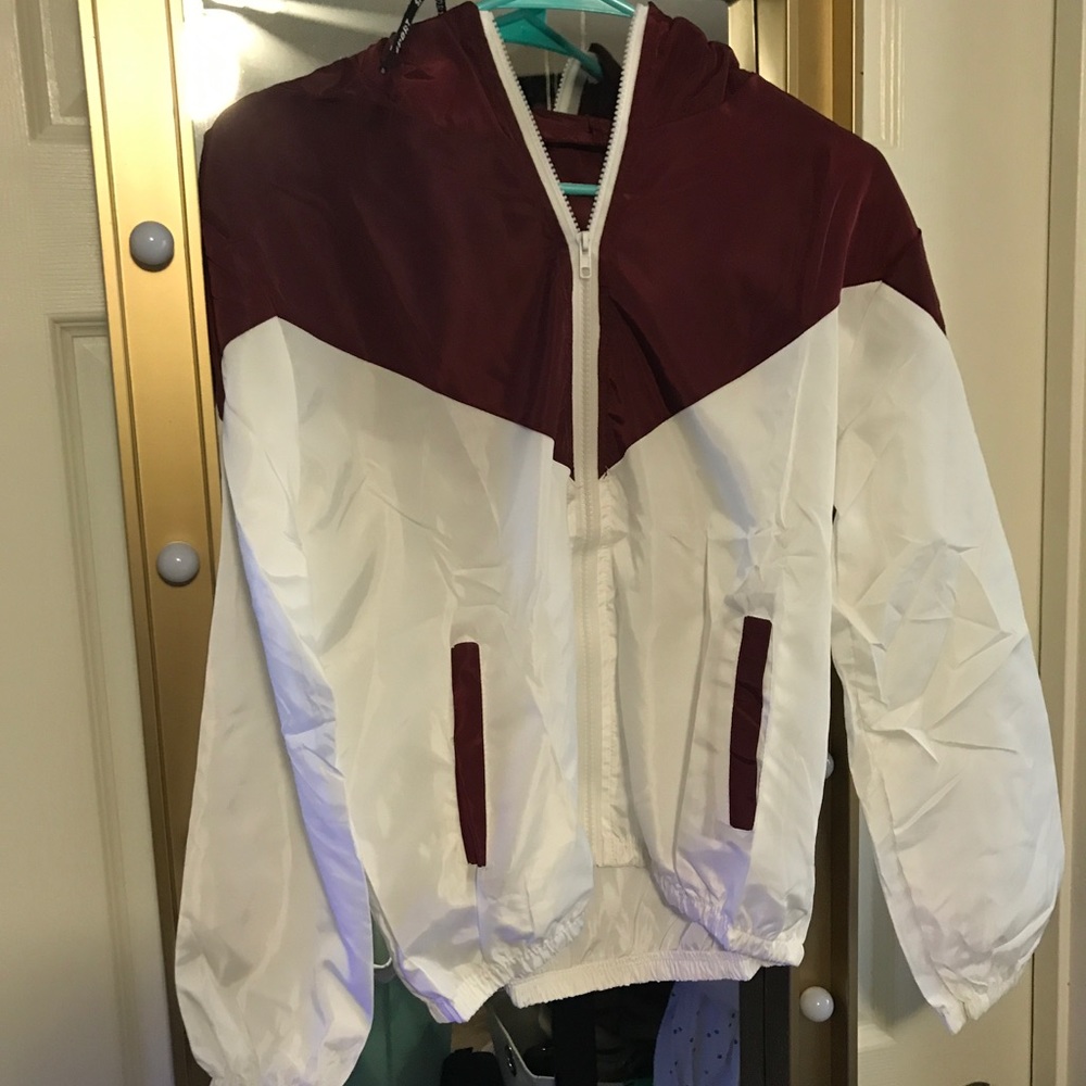 forever 21 maroon and white windbreaker - Picture 1 of 1
