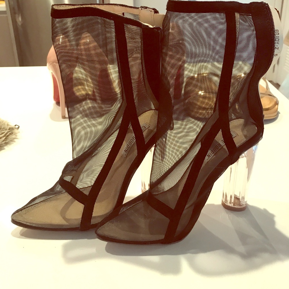Trendy Boots