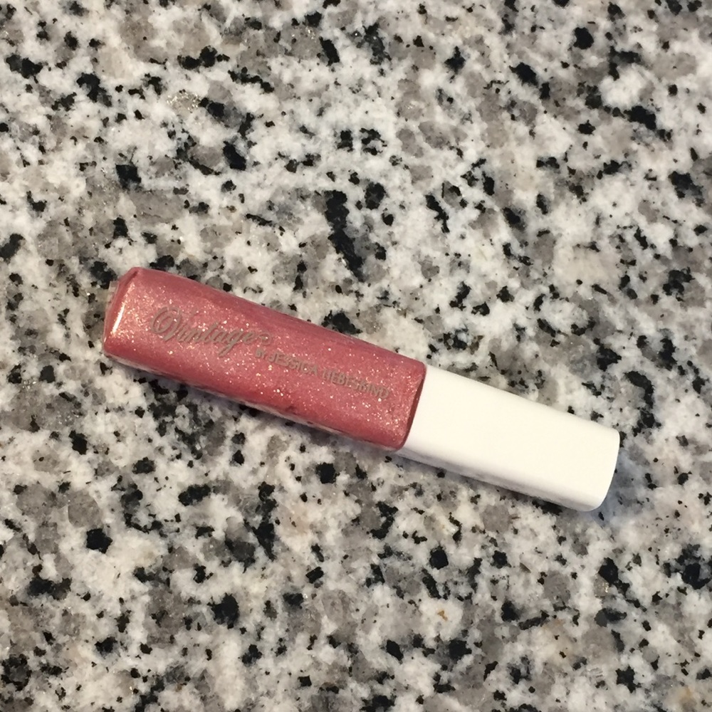 vintage by jessica liebeskind lip gloss- ipsy item