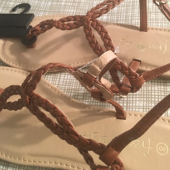 Women's sandals - Picture 2 of 2