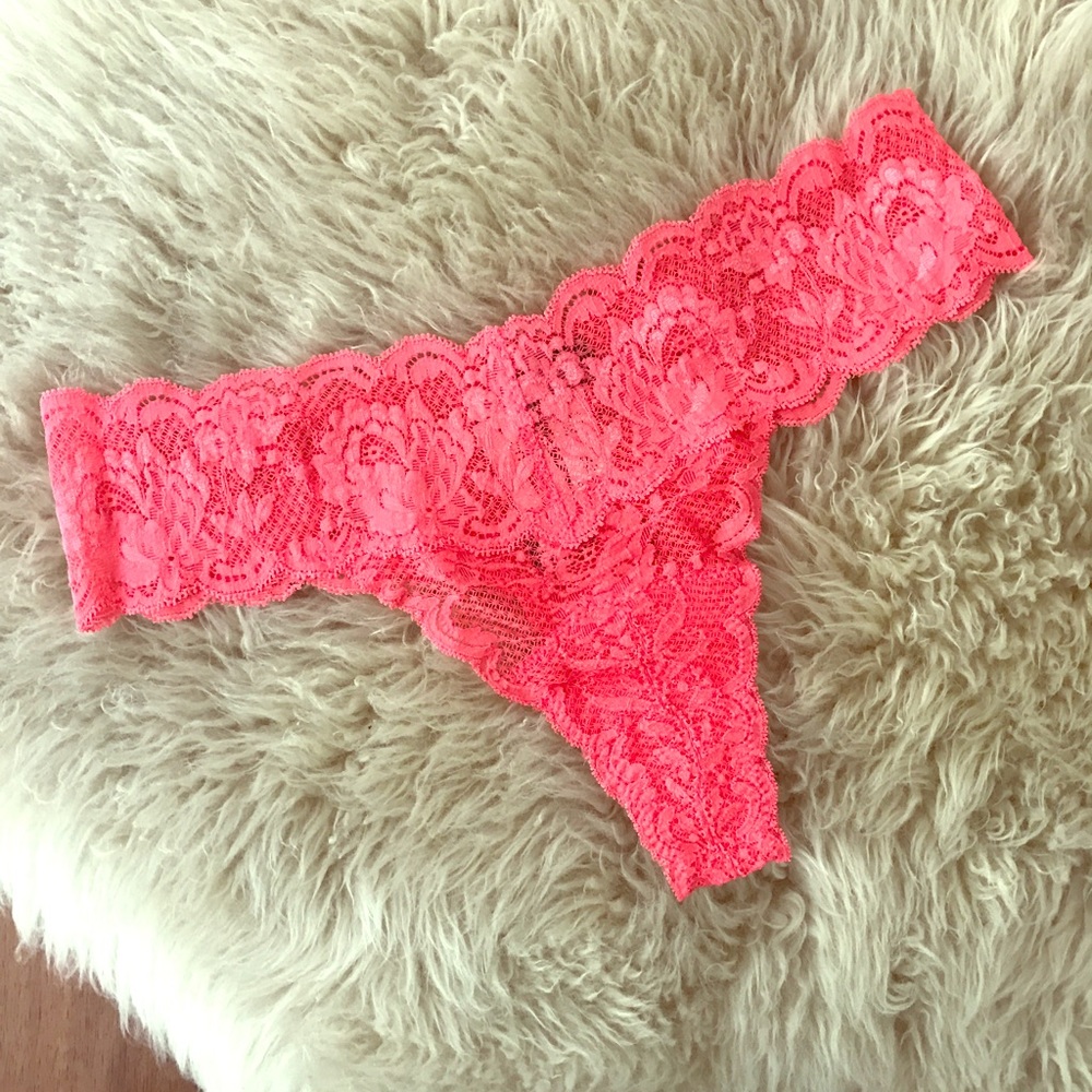 ✨NWT✨ Cosabella Lace Thong