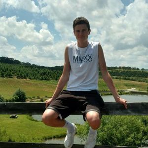 Meet your Posher, Tyler