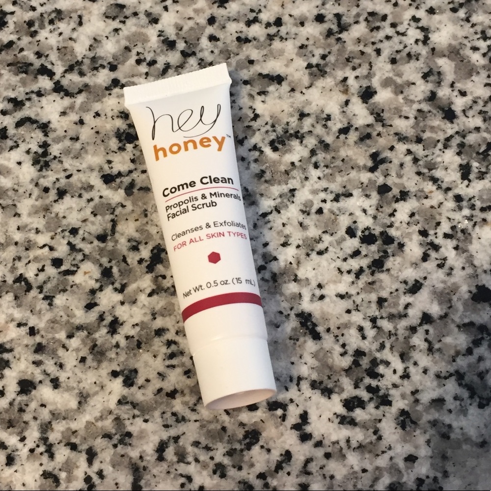 hey honey facial scrub - ipsy item