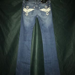 Miss Me Jeans. Cross angel wings. Size 27