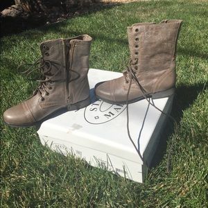 Steve Madden Troopa Boots