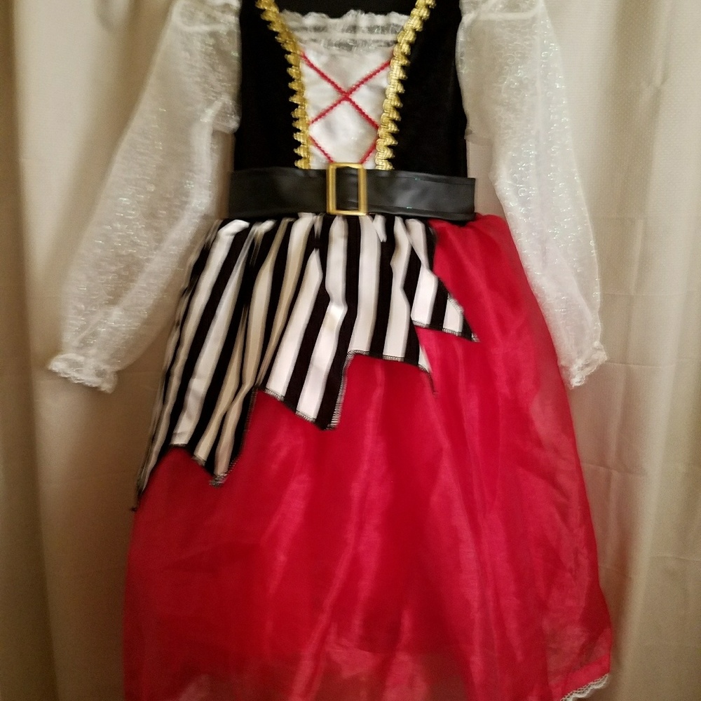 Costume