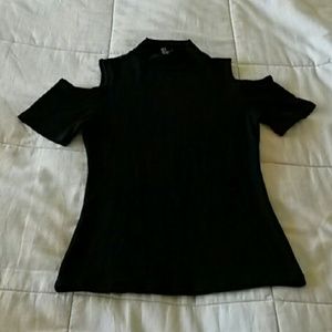Forever 21 black cold shoulder tee Medium
