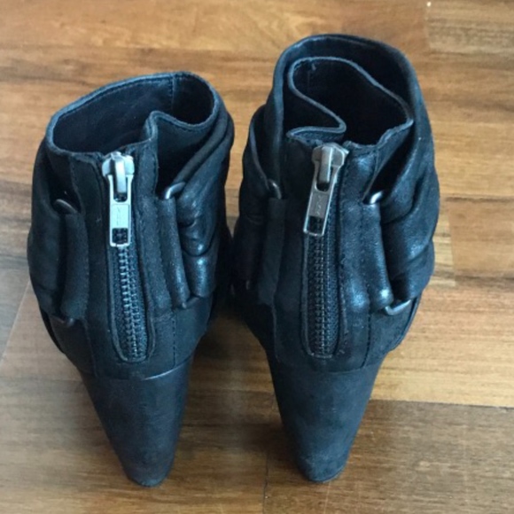 LD Tuttle Black Bandage Ankle Boots sold out 6.5 - Picture 6 of 7