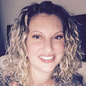 Meet your Posher, Brittney