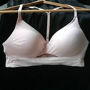 VS Uplift No wire racerback bra 36B