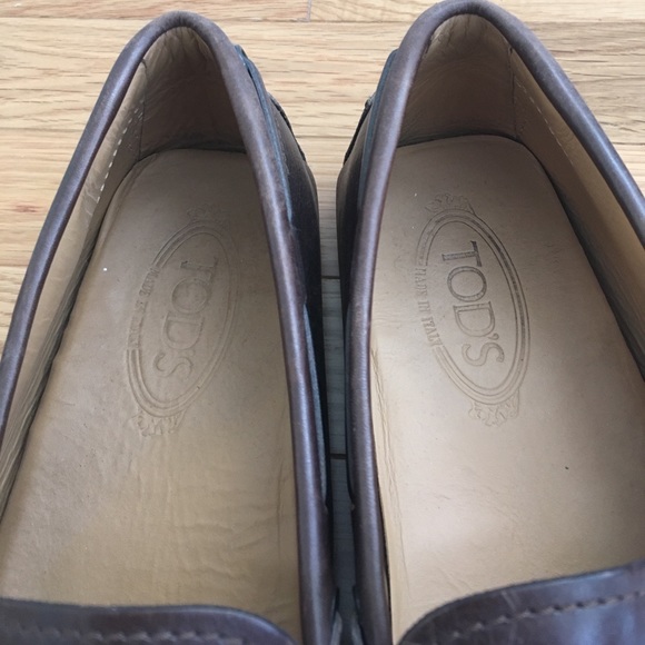 These are barely worn Tod’s loafers.