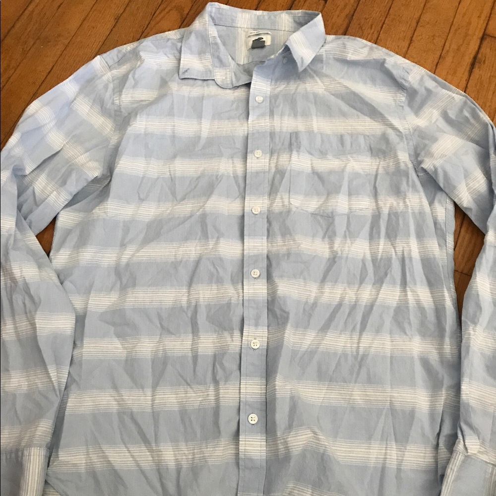 Old Navy button down shirt !