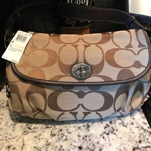 NWT-Medium Coach bag