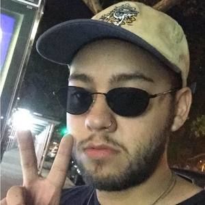 Meet your Posher, Evan