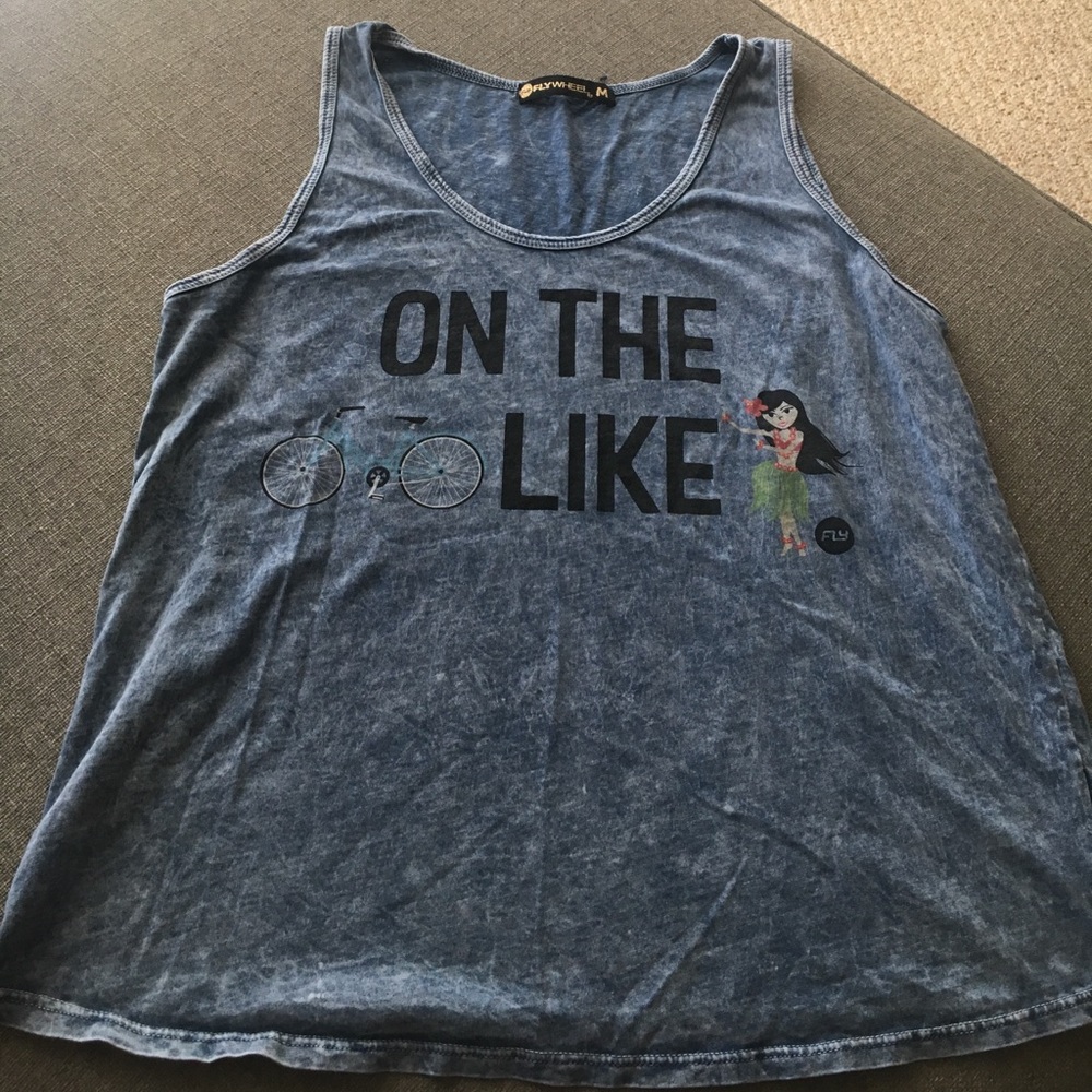 Flywheel tank