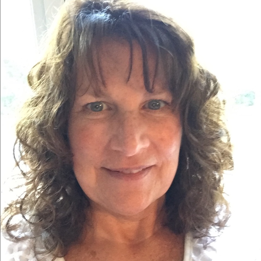 Meet your Posher, Becky