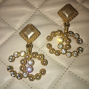 Authentic CHANEL CC clip on earrings w/ pearl Authentic CHANEL CC clip on earrings w/ pearl