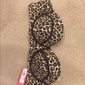 Xhilaration leopard print strapless bikini top