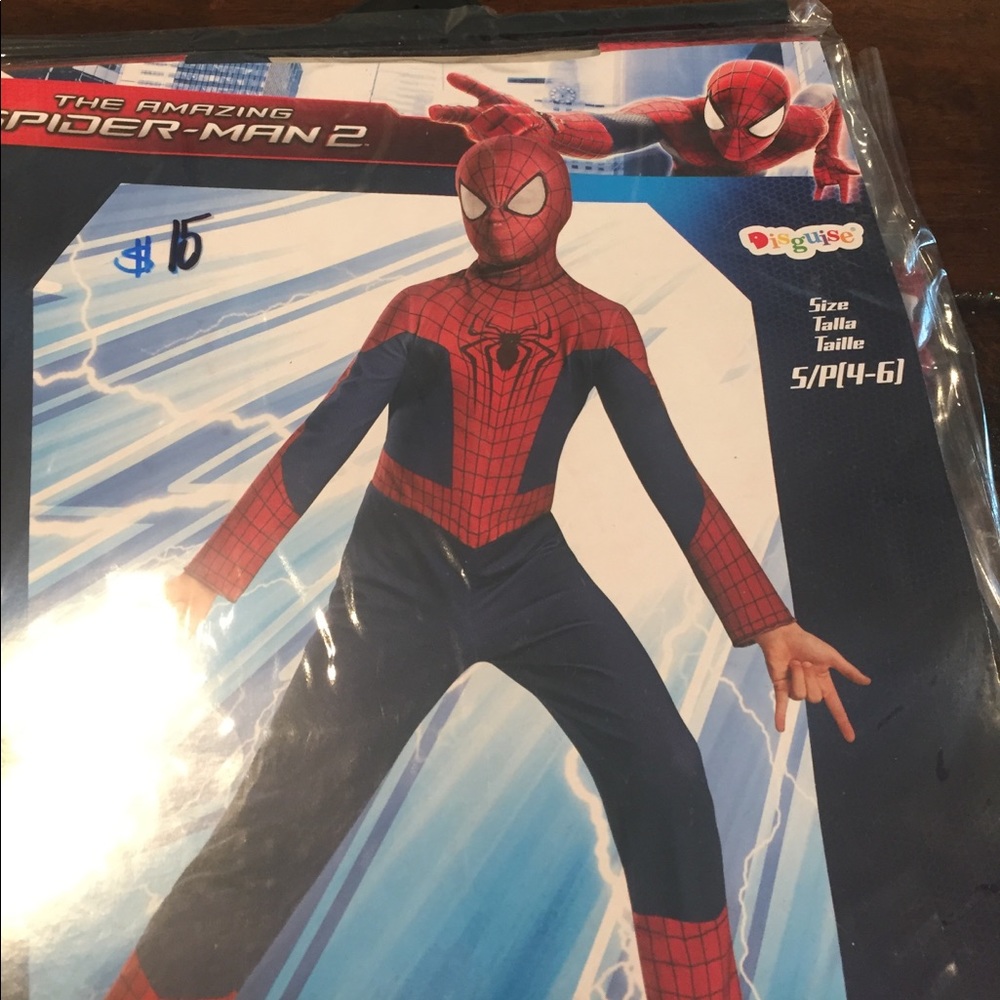 Small Marvel ultimate Spider-Man
