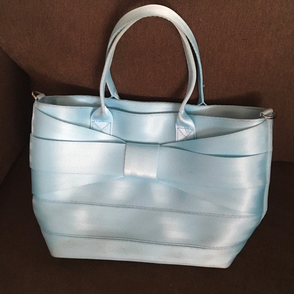 Harvey's Original Seatbelt Bag