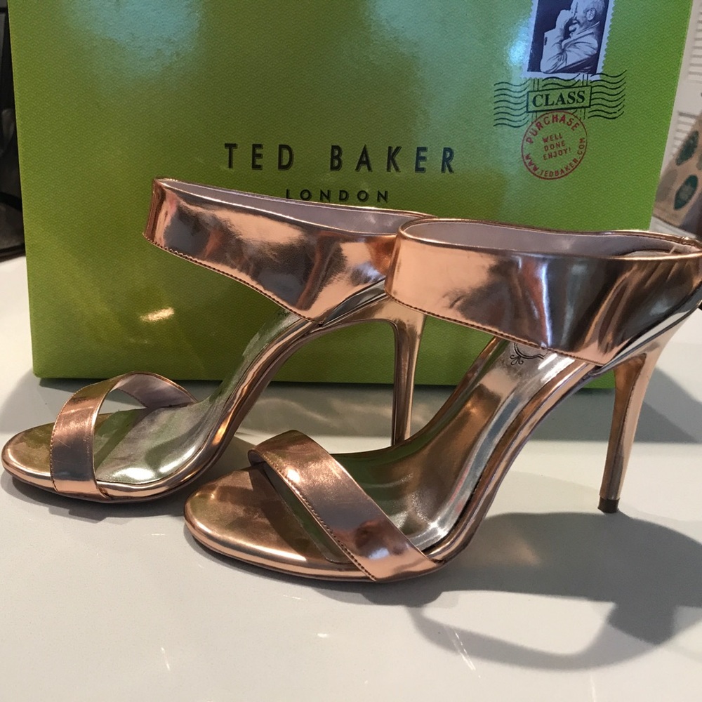 Ted Baker Slip On Pumps - Rose Gold