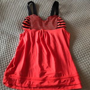 Lululemon orange & navy workout top Sz 8