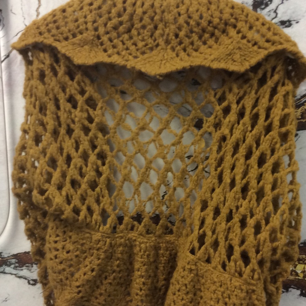 Bershka Crochet Sweater - Picture 2 of 3