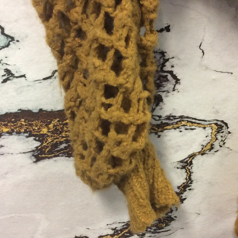 Bershka Crochet Sweater - Picture 3 of 3