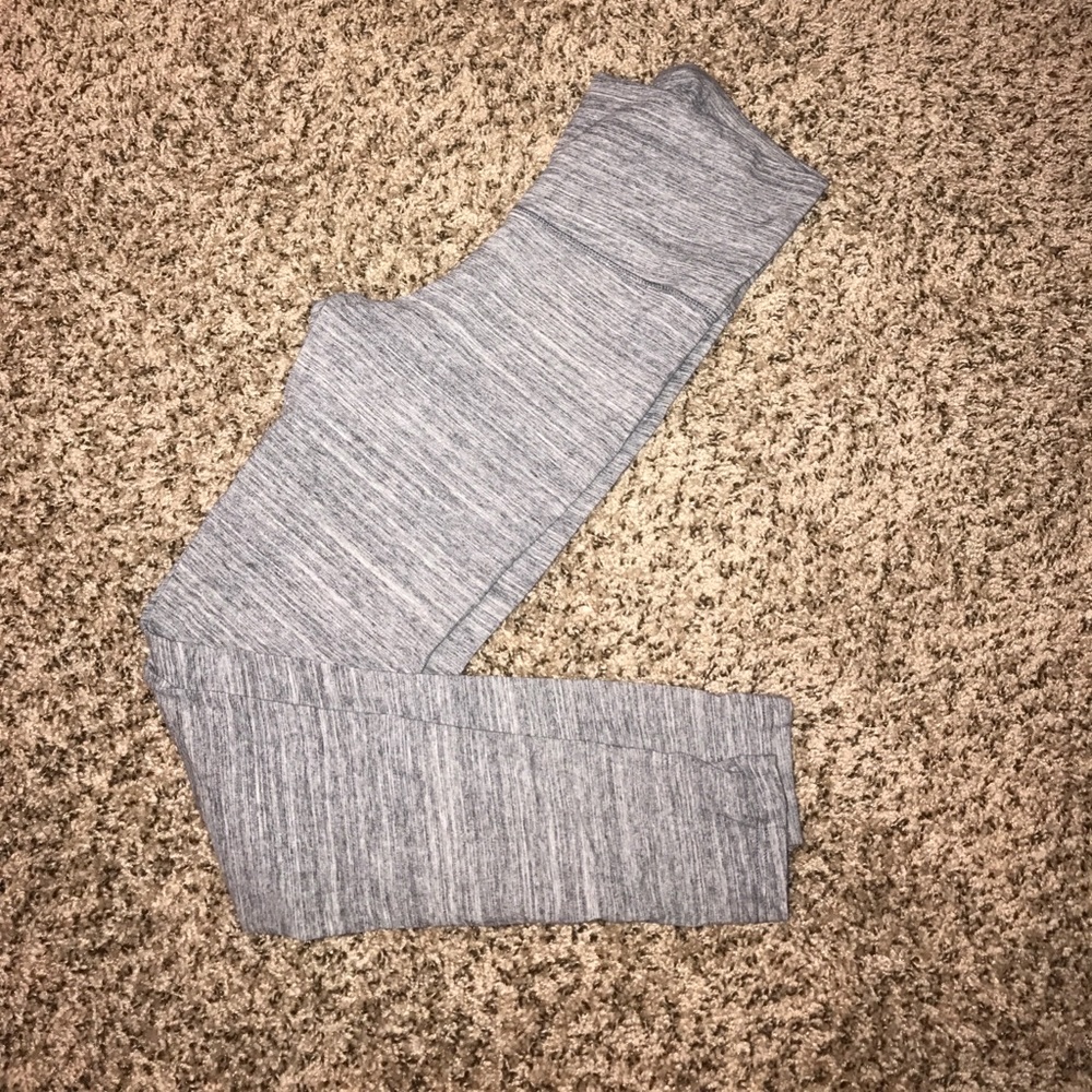 Grey leggings