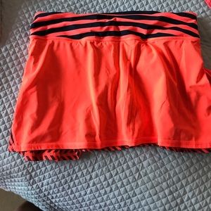 Lululemon exercise skirt-orange & navy. Sz 8
