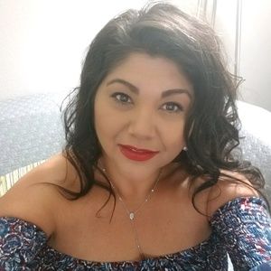 Meet your Posher, Debra