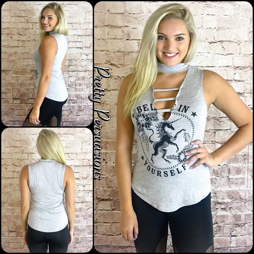 NWT Gray Graphic Print Unicorn Deep V Choker Top🦄 - Picture 1 of 5