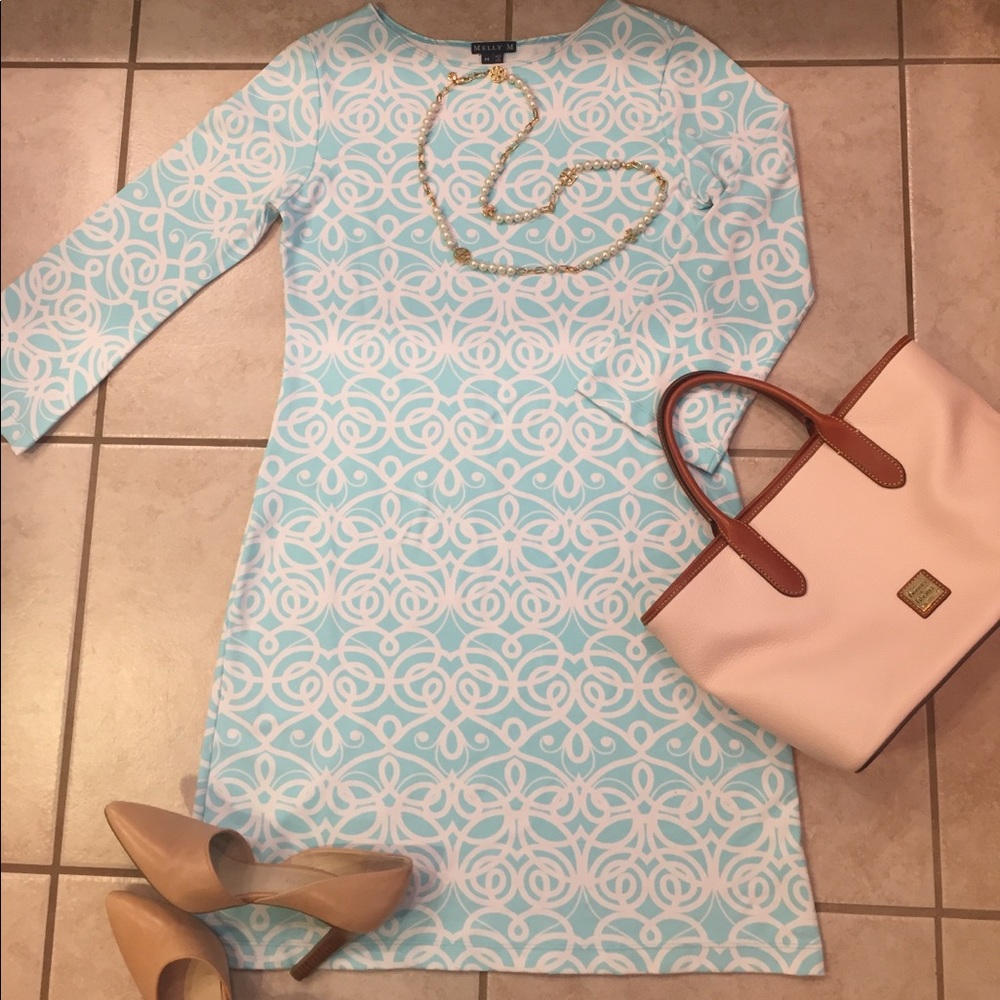 🔽Price Drop Melly M Long Sleeve Dress 👗🎉💥💰