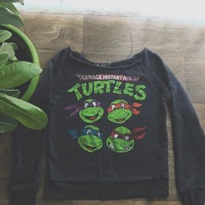 Ninja Turtles - off the shoulder Sweater