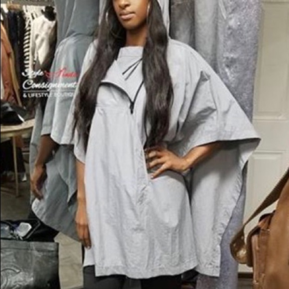 Zara Oversized Rain Poncho  SOLDDDDDD