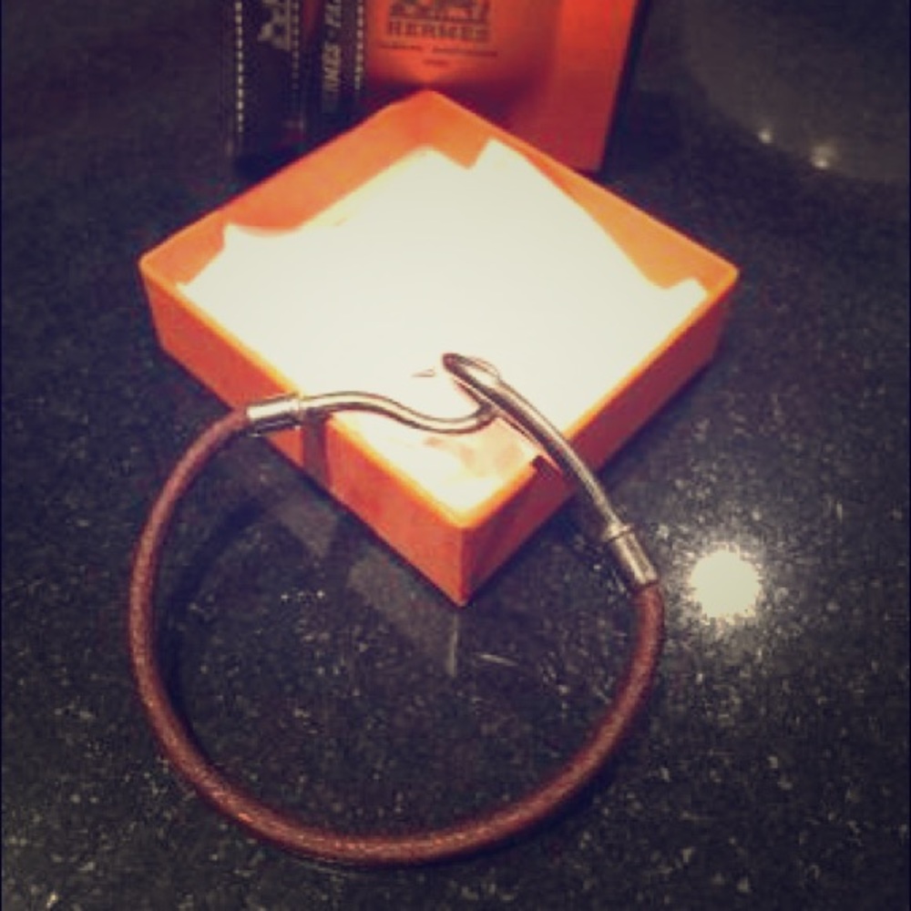 HERMÈS JUMBO HOOK BRACELET PERFECT CONDITION